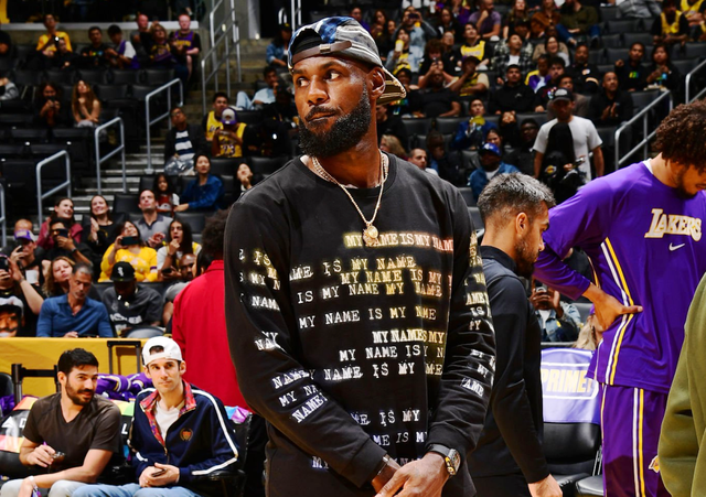 src, 湖人队要想, 核心定位会 src, 湖人队要想, 核心定位会